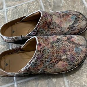 Nurse Mates nursing shoes